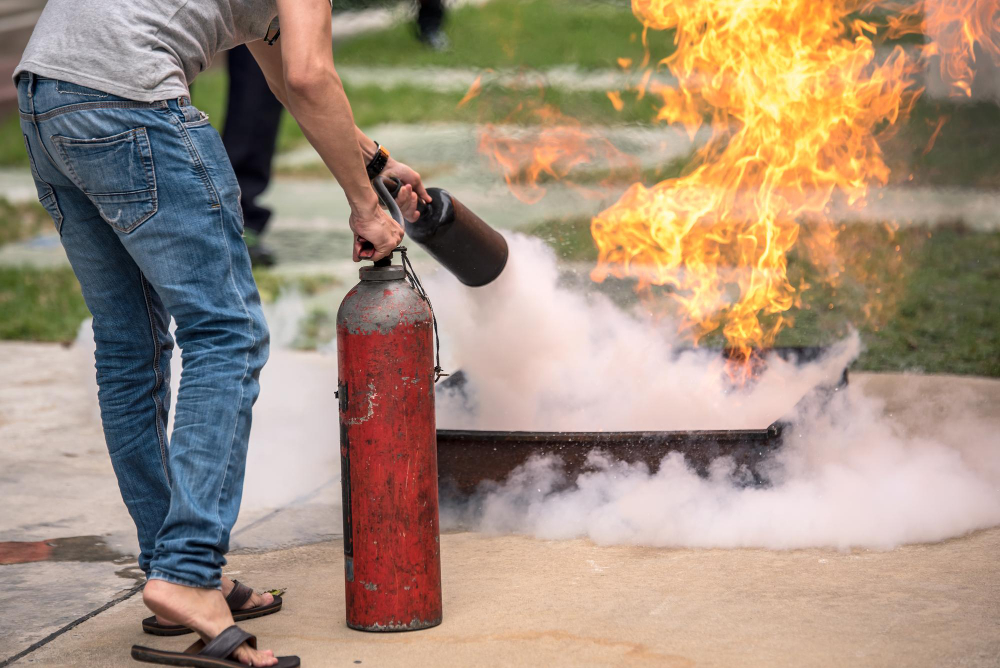Como prevenir incêndios em condomínios residenciais: cuidados e medidas de segurança 1 prevenir incêndios em condomínios residenciais